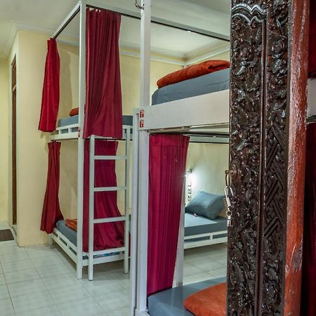 Maharani Hostel Убуд Екстериор снимка