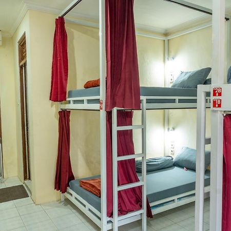 Maharani Hostel Убуд Екстериор снимка