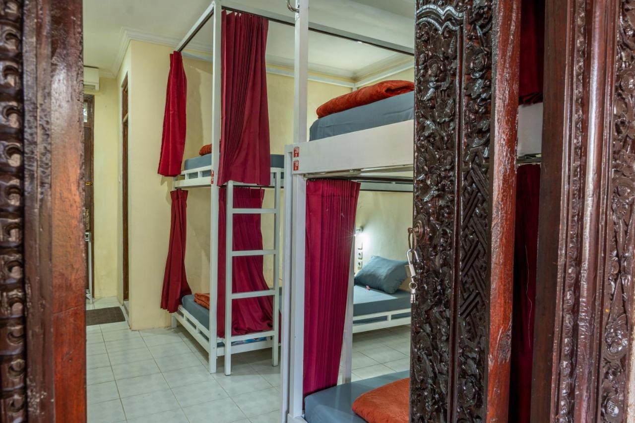 Maharani Hostel Убуд Екстериор снимка